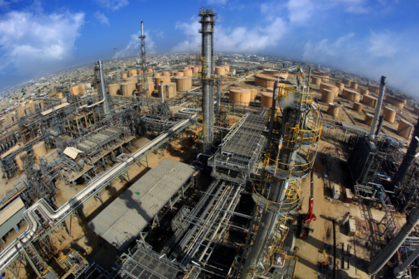 China Chemical Signs Major Contracts Worth Over 200 Billion Yuan in First Half of 2024