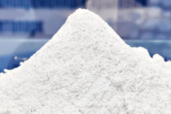 Ultra-Fine Calcium Carbonate: A Multifaceted Ingredient with Specific Technical Requirements
