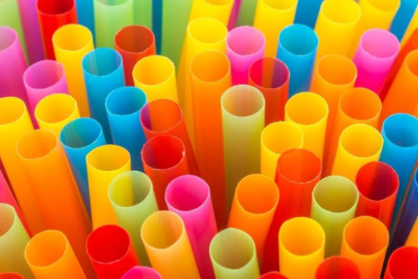 October 12, 2024 – Navigating the Complexities of Colorant Selection in Plastic Coloring