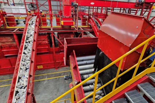 Revolutionizing PET Bottle Recycling: Coca-Cola and Amut’s Collaborative Effort