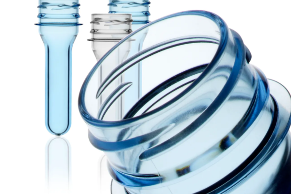 UIF Pioneers Innovative Technologies in Polyester Production