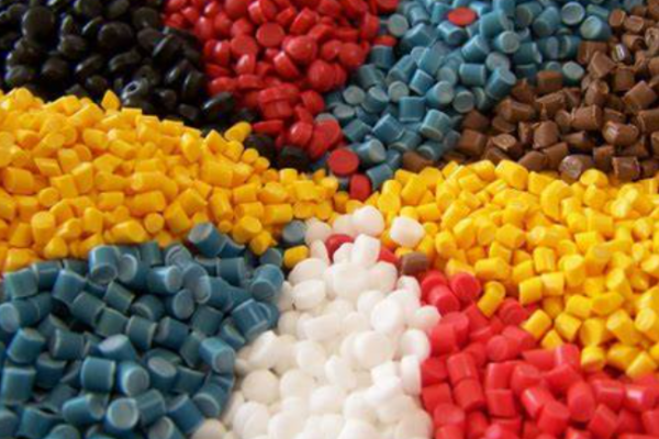 The Nuanced World of Color Masterbatches: Why Specialized Might Be Best