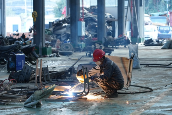 Scrap Vehicles Turn into Gold: Longling’s New ELV Dismantling Project