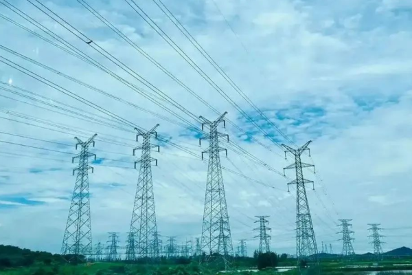 Breakthrough in Eco-Friendly Cable Technology: Guangdong Powers Up New 35kV Line