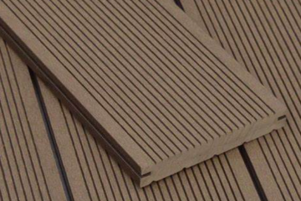 The Rising Popularity of WPC Decking: Advantages and Considerations