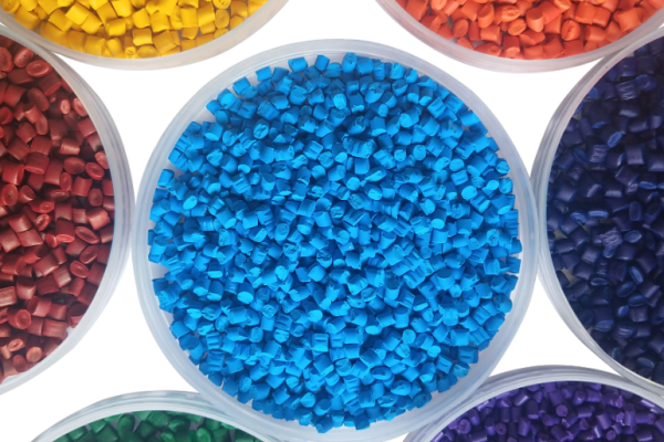 Huilong New Materials Bags Key Patent for Color Masterbatch Crystallization Drying Furnace