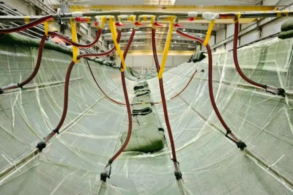 Times New Material: Big Wind Blade Contract & Breakthrough in Recyclable Tech